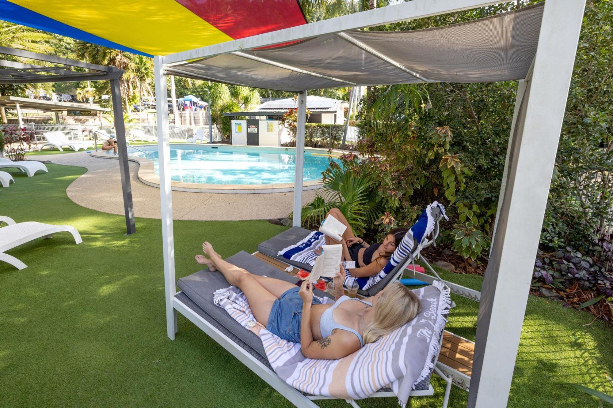Big4 Whitsundays Tropical Eco Resort Airlie Beach Eksteriør billede